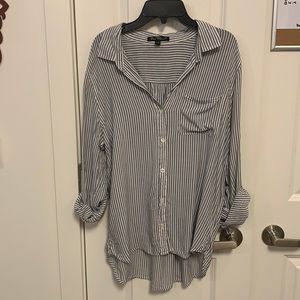 Medium Blue & White Button Up Top - Perfect for casual work settings